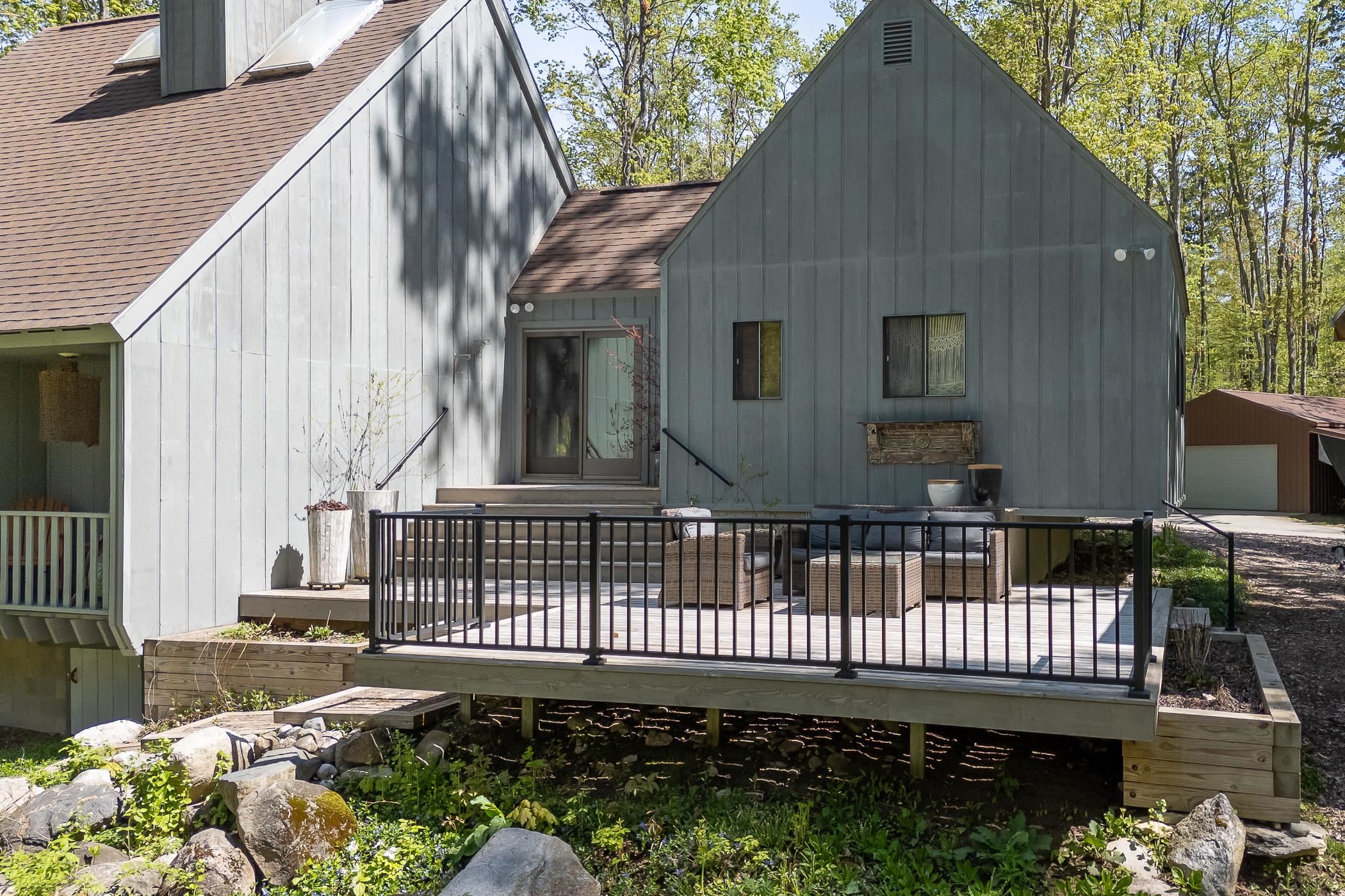7310 Stolt Road Charlevoix, MI 49720 - Photo 40 of 65