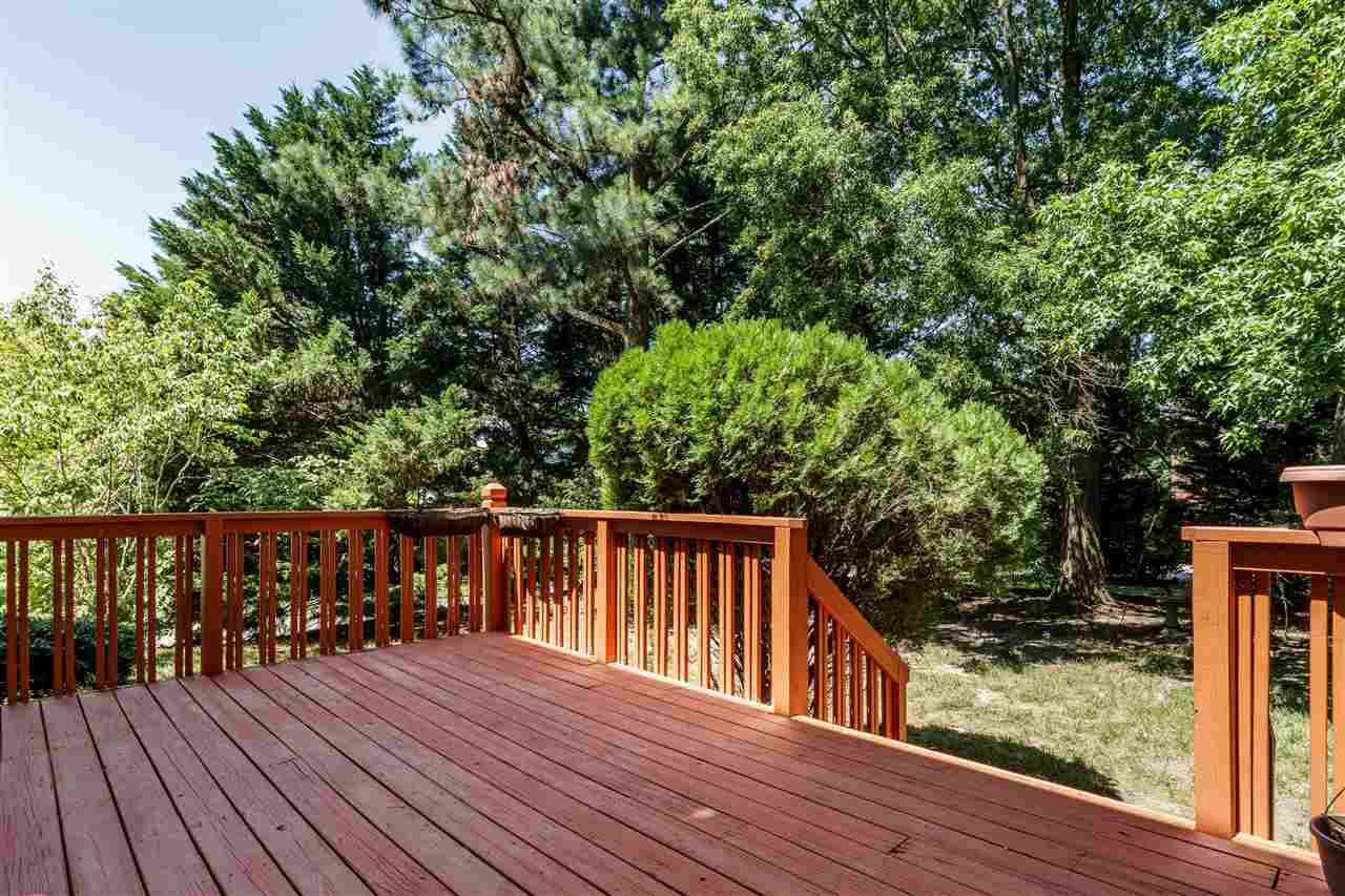 7101 Wilderness Road Raleigh, NC 27613 - Photo 22 of 24 Private Deck