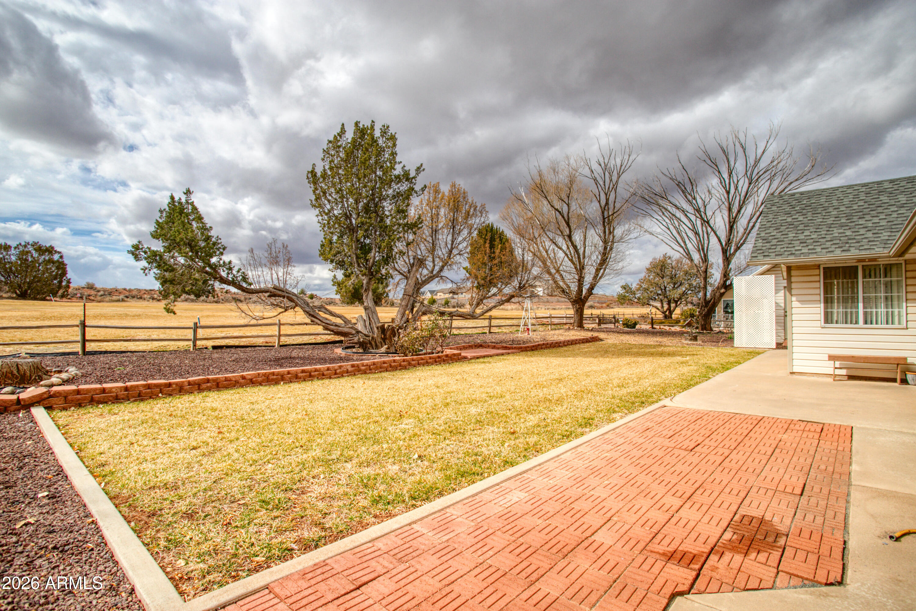 2327 Ridge Road Snowflake, AZ 85937 - Photo 15 of 21 Backyard