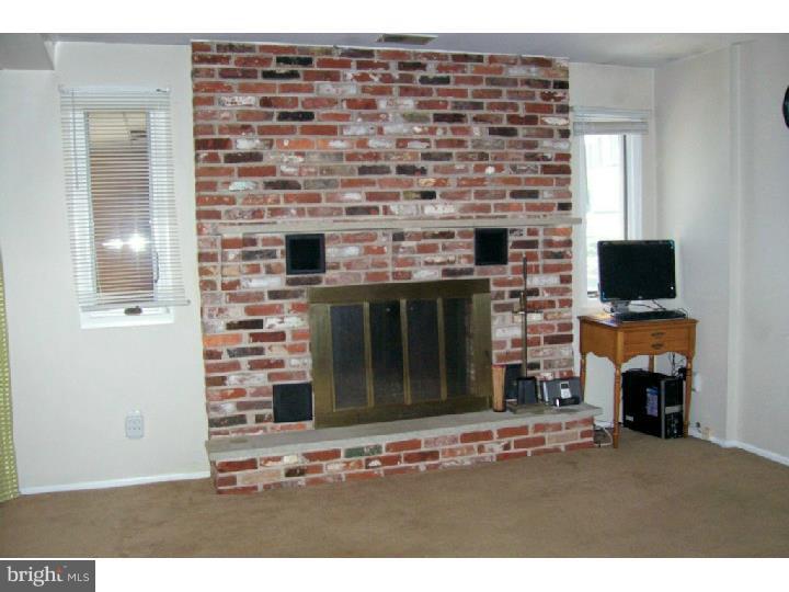 3150 Bogle Road Bensalem, PA 19020 - Photo 11 of 25 Fireplace