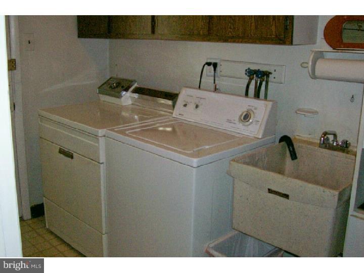 3150 Bogle Road Bensalem, PA 19020 - Photo 21 of 25 Laundry Room