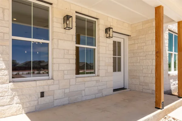 $370,262 | 802 Creek Street, Unit 100, Fredericksburg, TX 78624