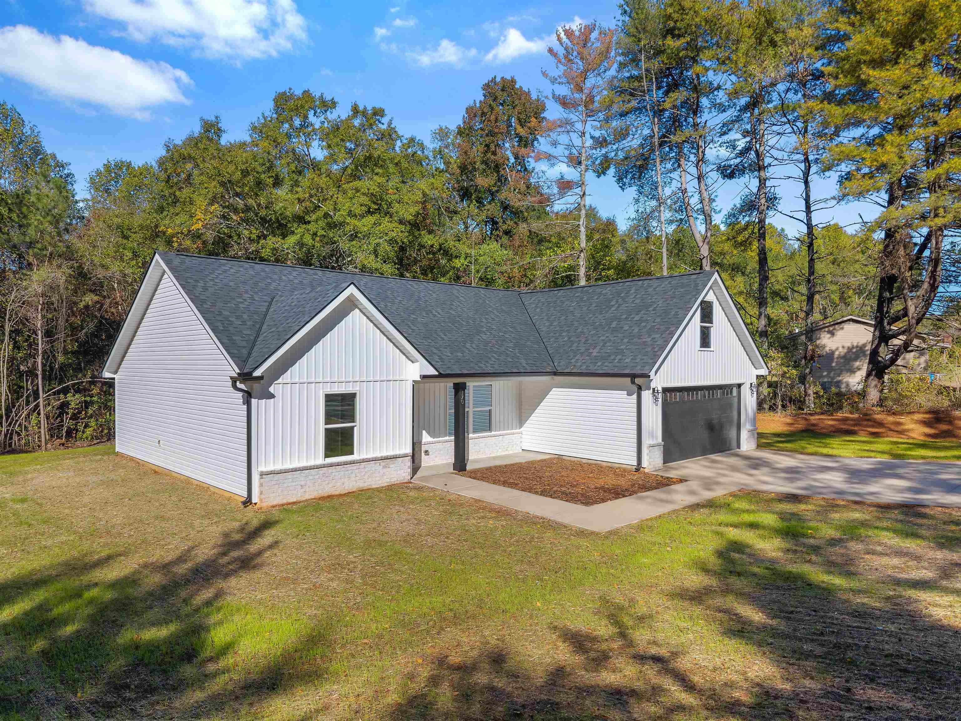 170 State Rd S-42-2318 Chesnee, SC 29323 - Photo 3 of 38