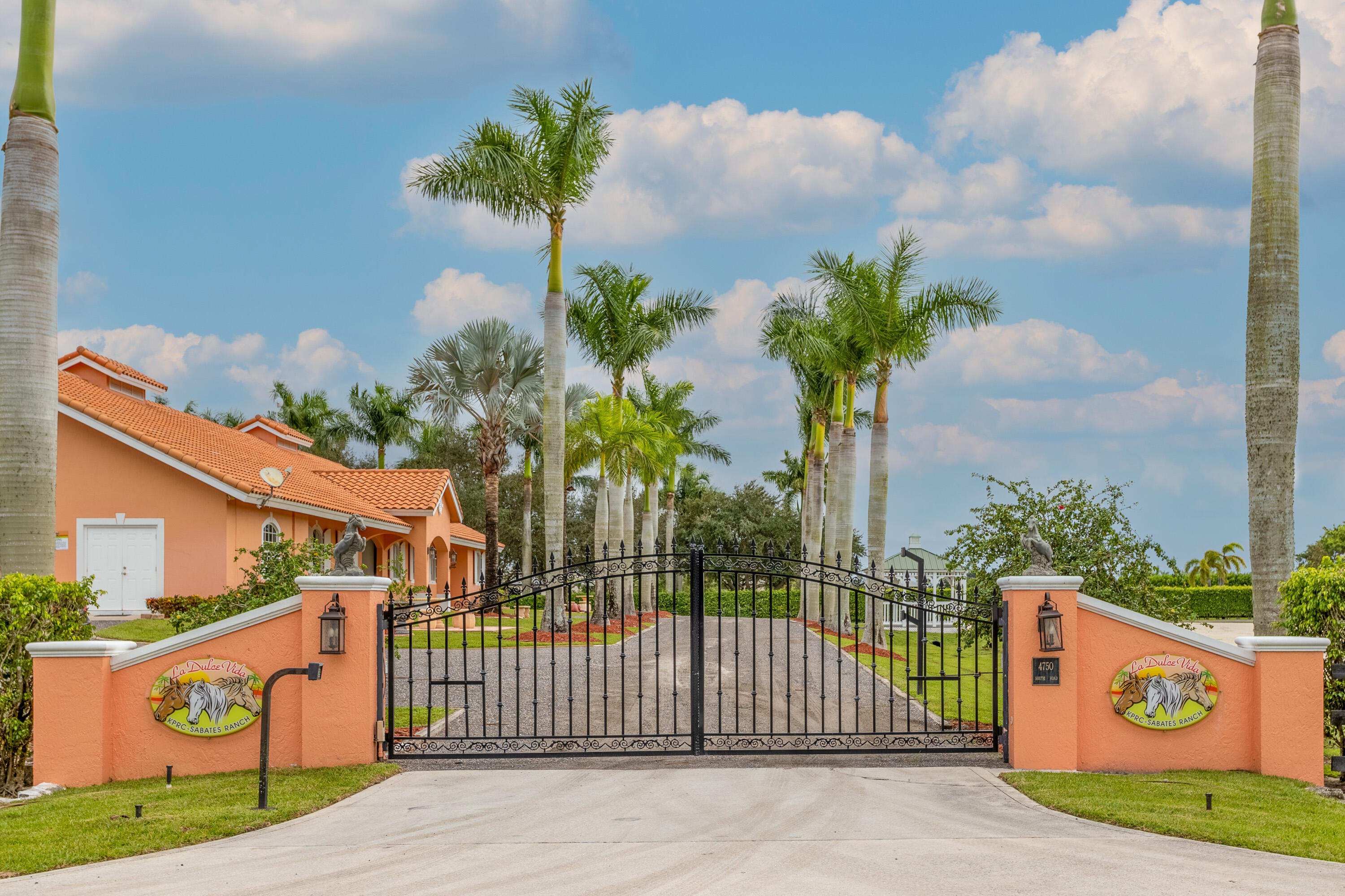 4750 S Road Wellington, FL 33414 - Photo 10 of 14 4750 South Rd-022