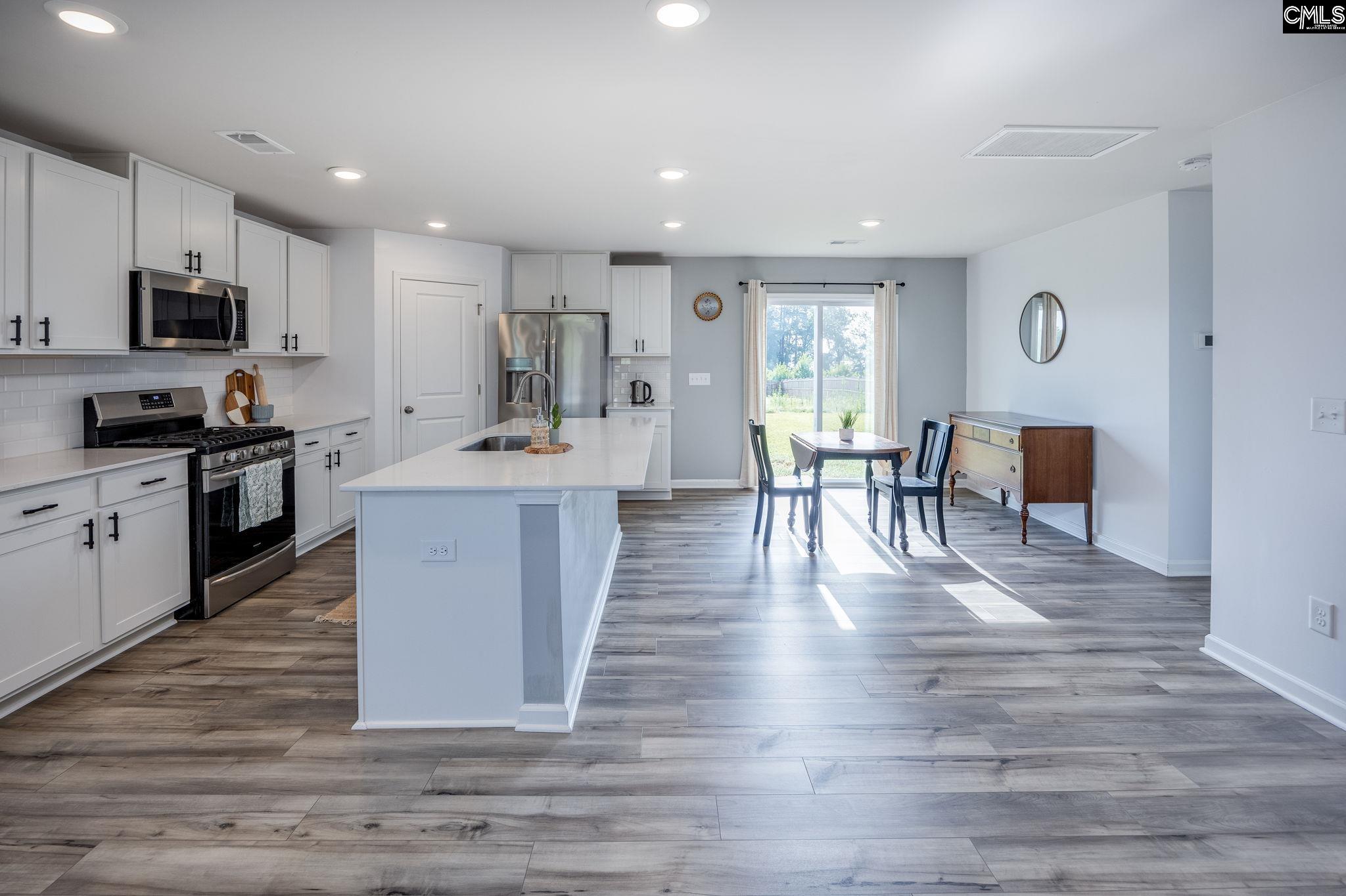 410 Windy Farm Road Gilbert, SC 29054 - Photo 8 of 33