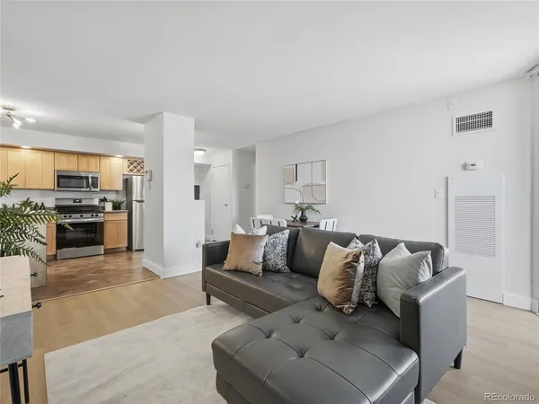 $1,900 | 601 West 11th Avenue, Unit 604, Denver, CO 80204