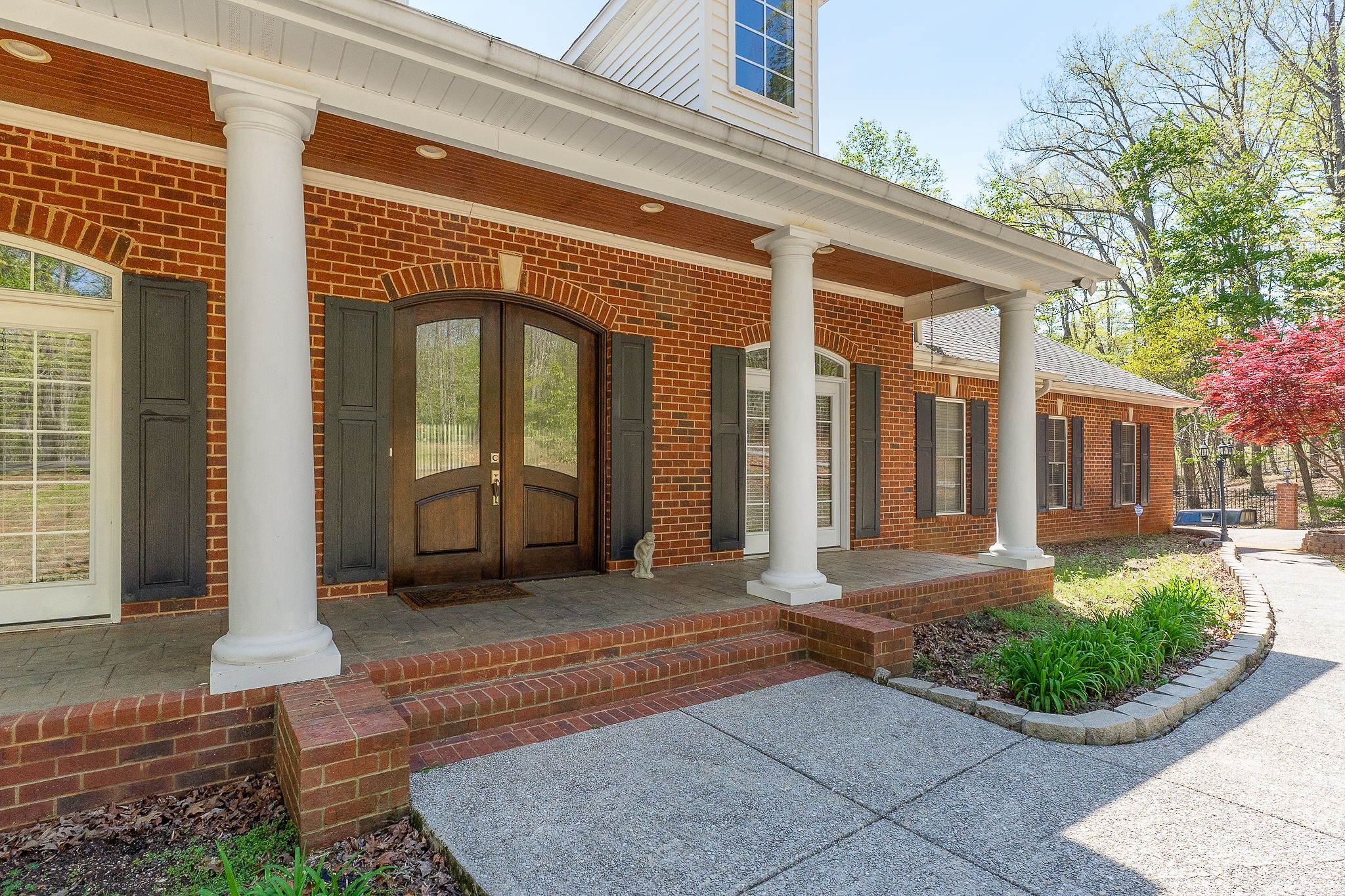 120 Dunrobin Court Sparta, TN 38583 - Photo 2 of 40