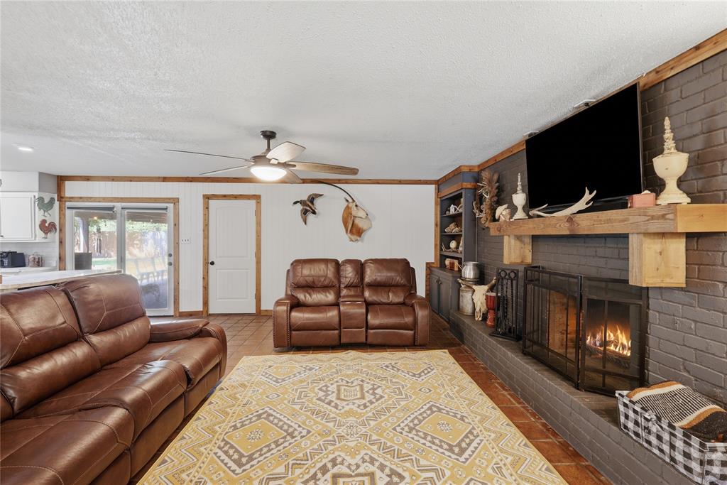 3016 Arapaho Road Commerce, TX 75428 - Photo 6 of 23 Gallery Image 6