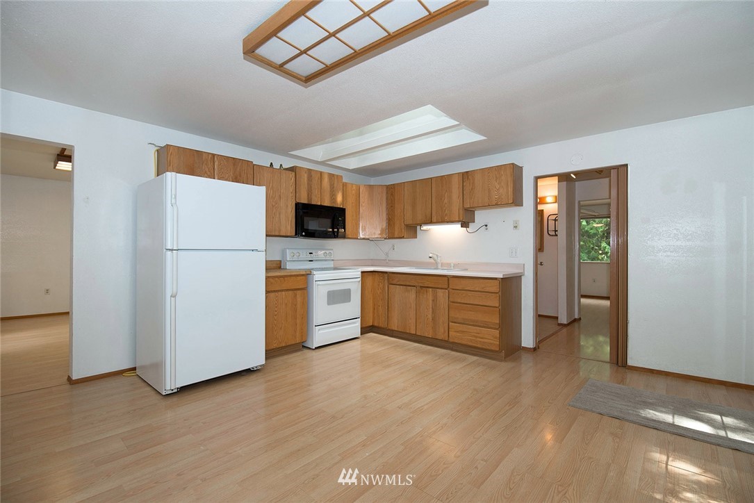 5011 156th Street Southeast Bothell, WA 98012 - Photo 18 of 25