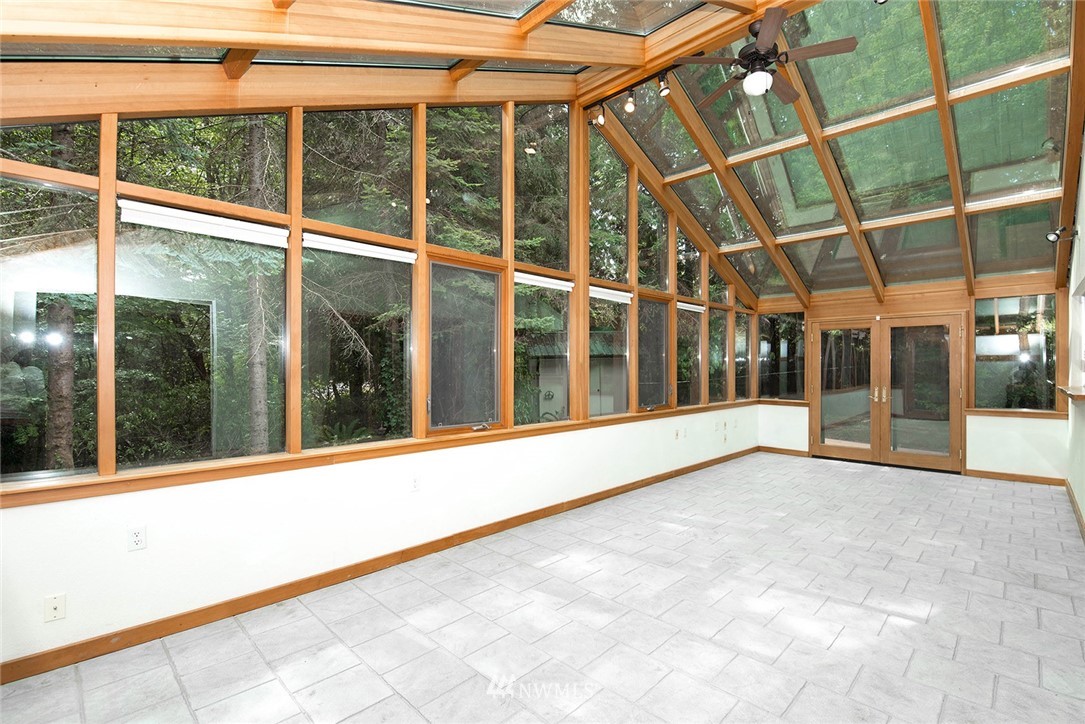 5011 156th Street Southeast Bothell, WA 98012 - Photo 10 of 25