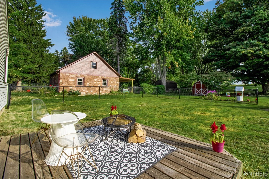 7338 Rochester Road Lockport Town, NY 14094 - Photo 30 of 34