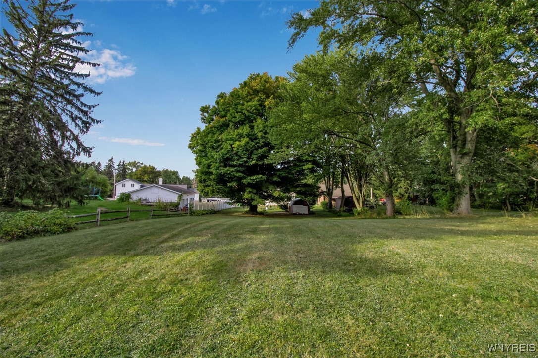 7338 Rochester Road Lockport Town, NY 14094 - Photo 32 of 34