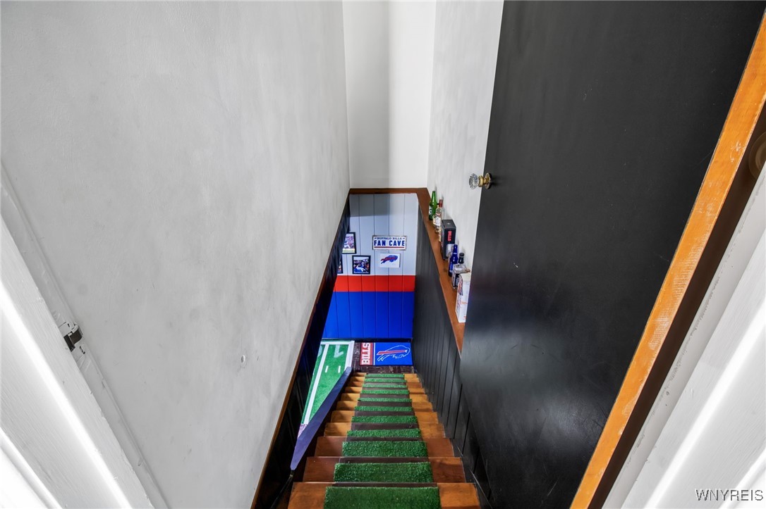 7338 Rochester Road Lockport Town, NY 14094 - Photo 6 of 34