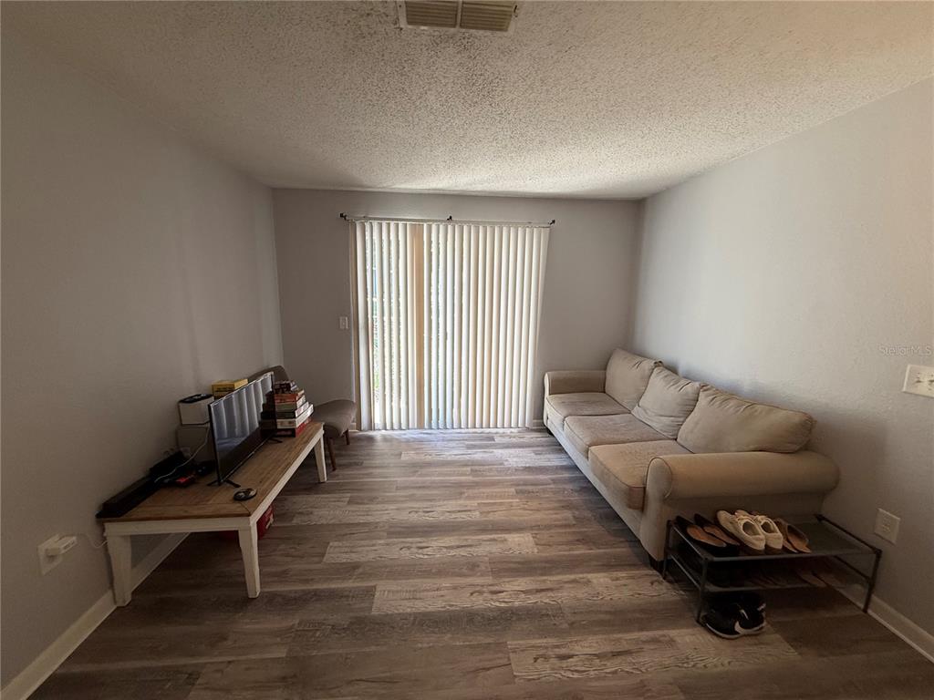 3705 Southwest 27th Street, Unit 812 Gainesville, FL 32608 - Photo 14 of 18