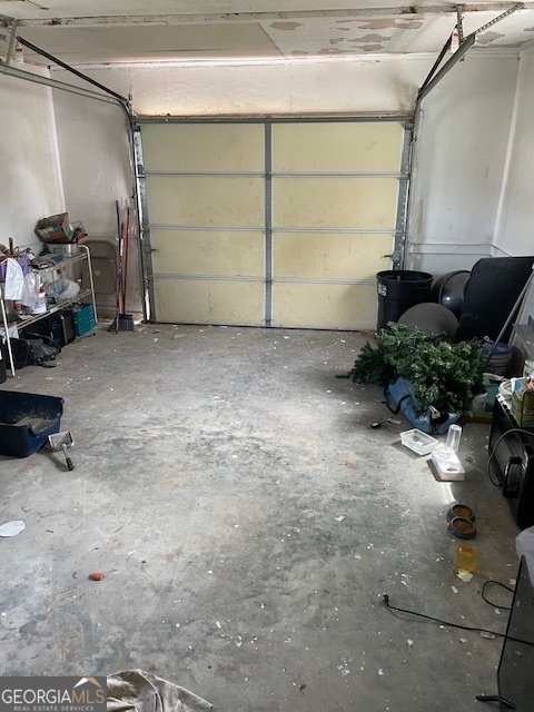 16877 Highway 129 Cobbtown, GA 30420 - Photo 36 of 45 a view of a garage