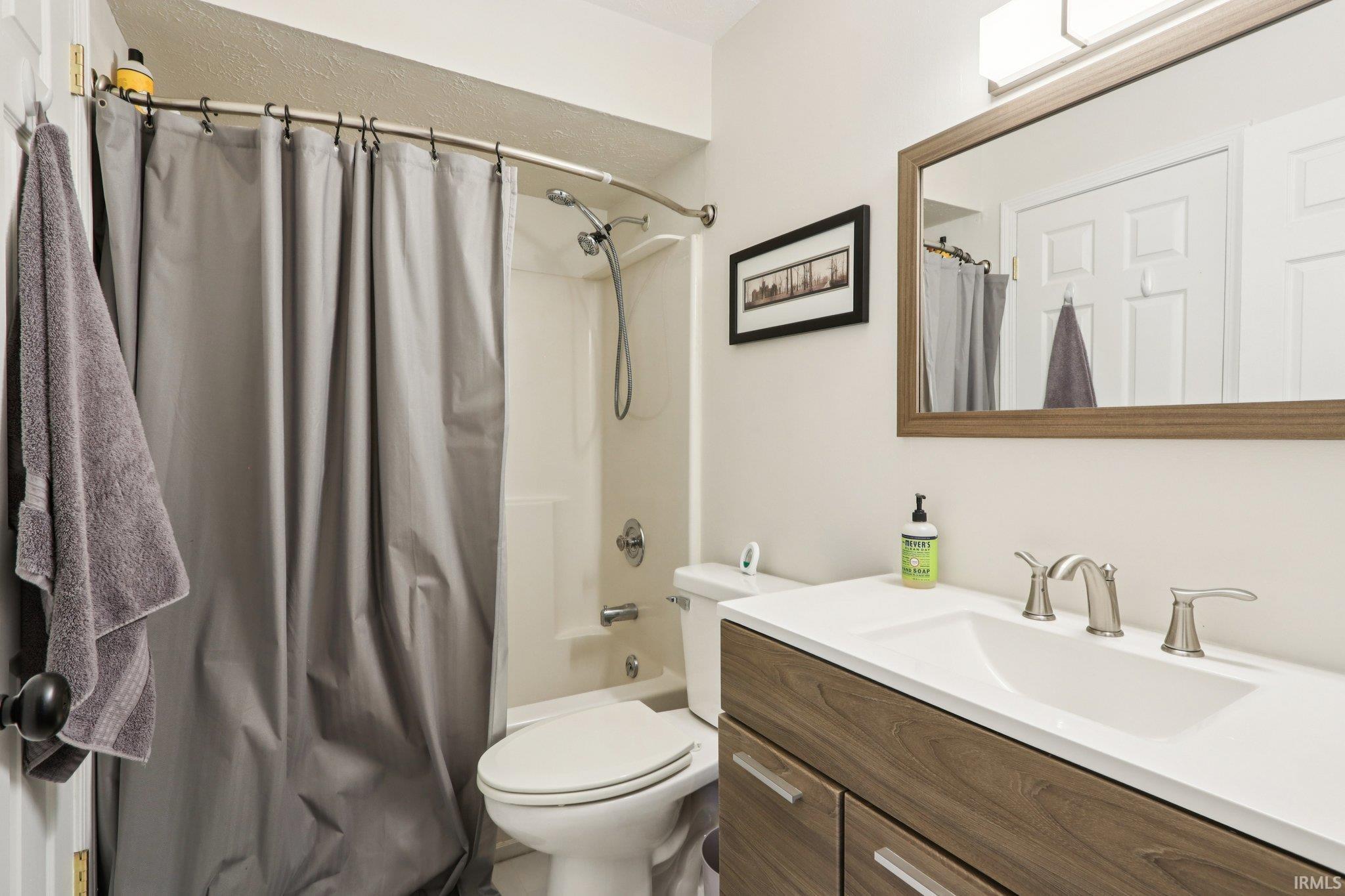 1364 South College Mall Road Bloomington, IN 47401 - Photo 12 of 25