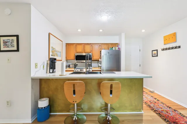 $175,000 | 1364 South College Mall Road, Bloomington, IN 47401