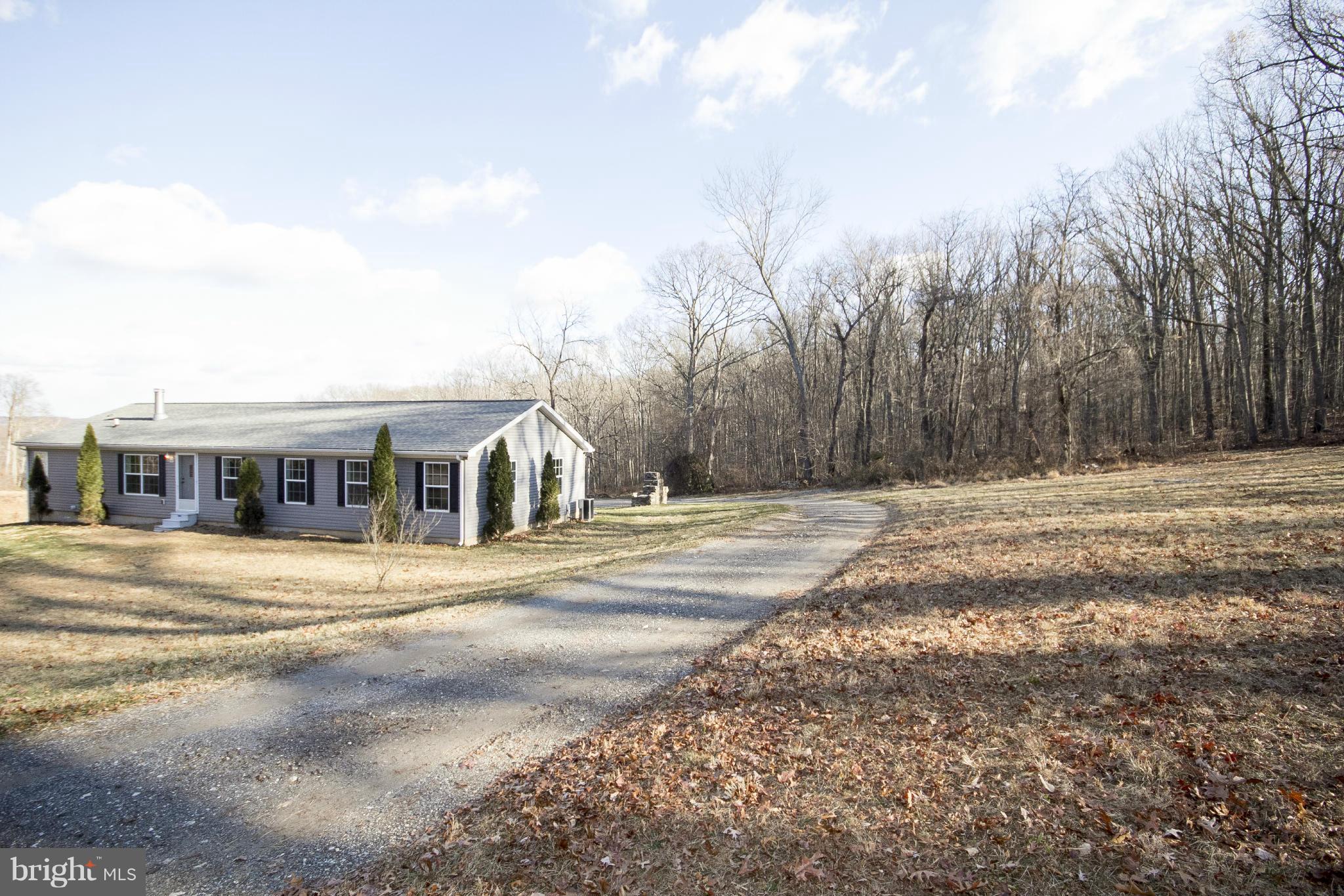 808 Miller Road Parkton, MD 21120 - Photo 4 of 29 Exterior (General)
