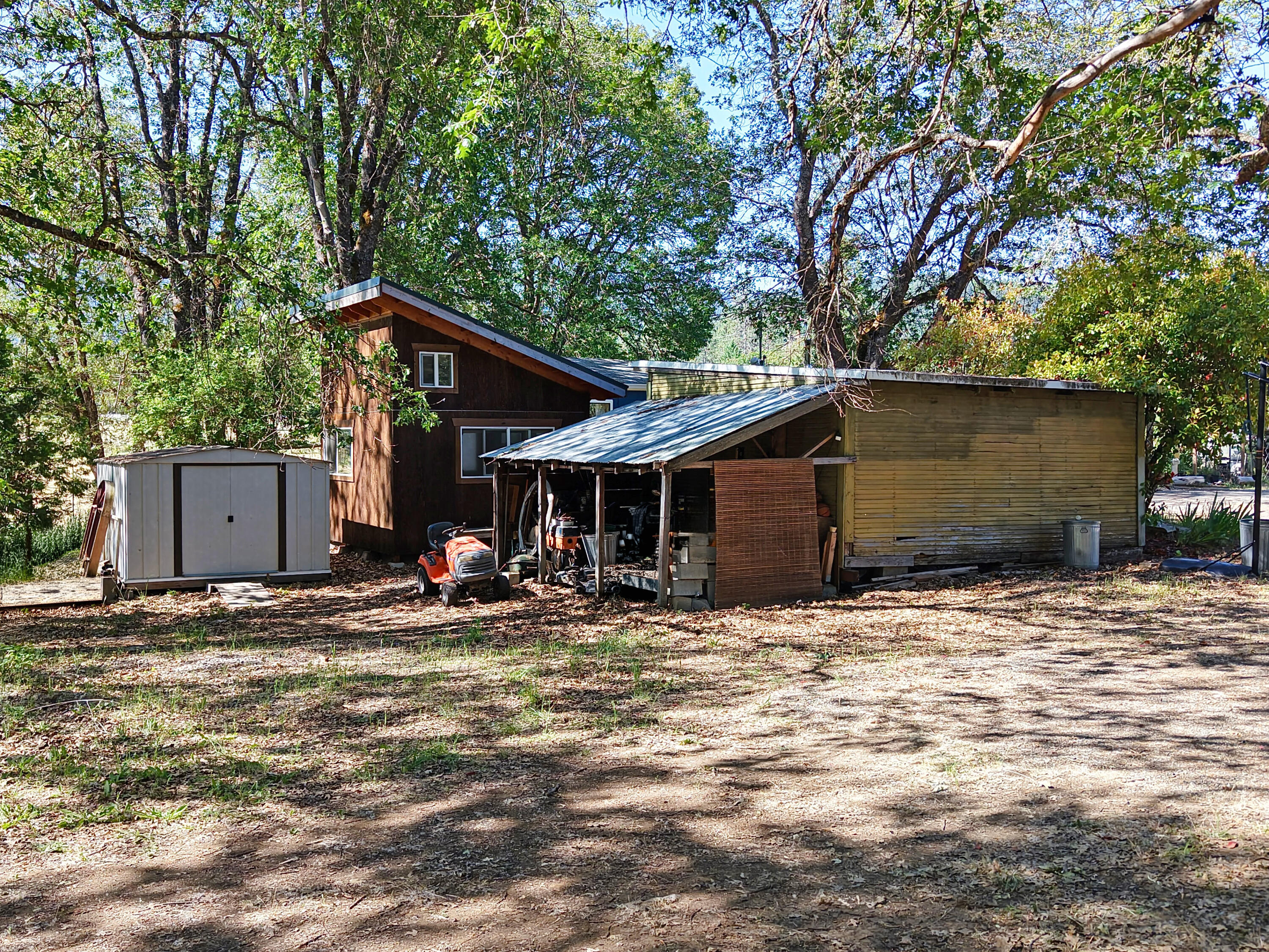 1135 East Fork Road Williams, OR 97544 - Photo 71 of 80 Gallery Image 71