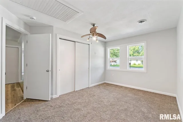 $179,900 | 3914 15th Street B, Moline, IL 61265