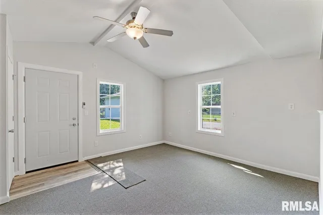 $179,900 | 3914 15th Street B, Moline, IL 61265