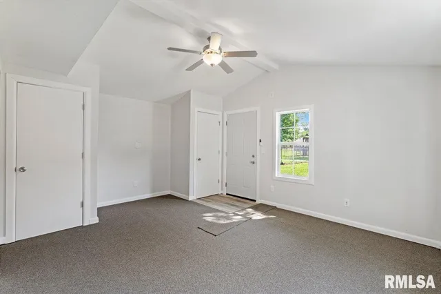 $179,900 | 3914 15th Street B, Moline, IL 61265