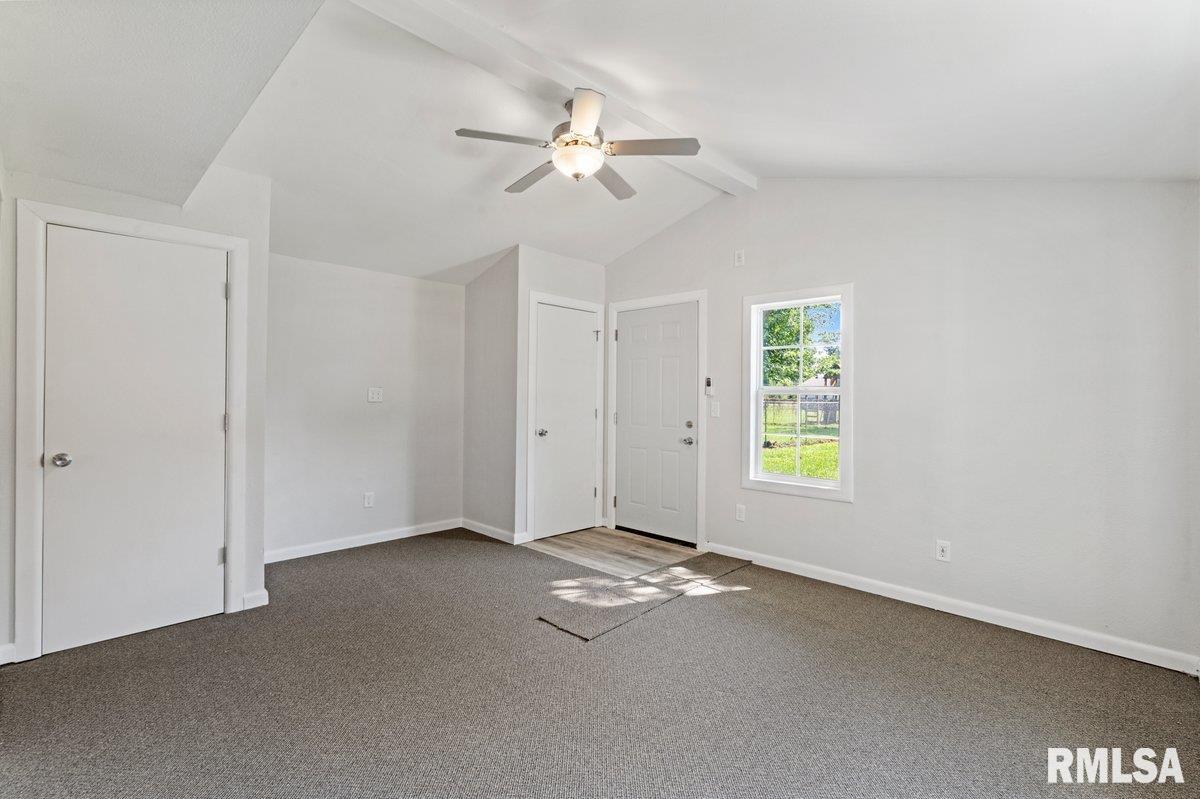 3914 15th Street B Moline, IL 61265 - Photo 24 of 31