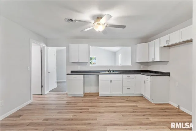 $179,900 | 3914 15th Street B, Moline, IL 61265