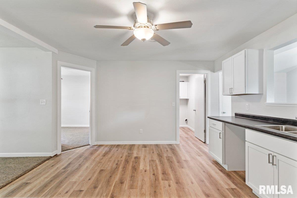 3914 15th Street B Moline, IL 61265 - Photo 10 of 31