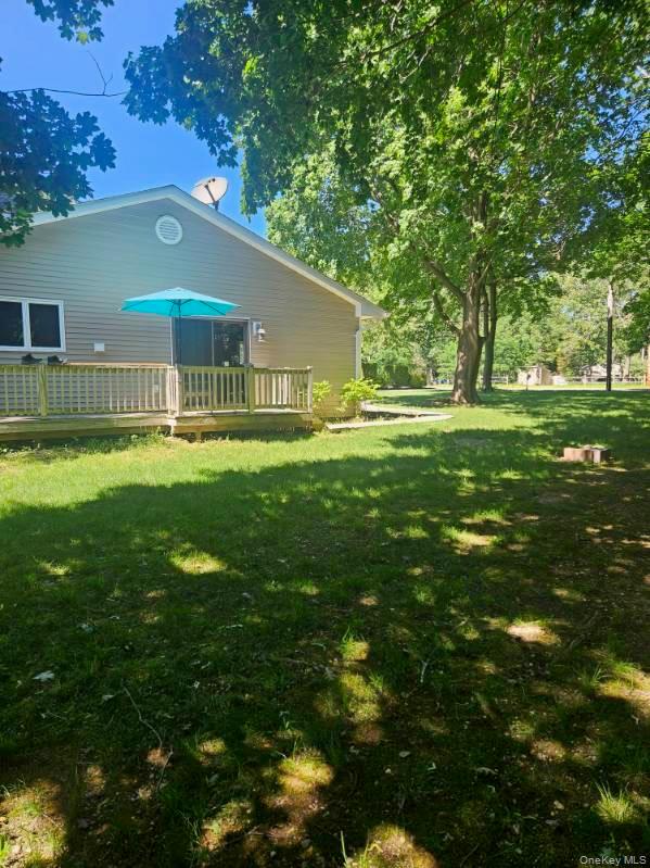56 Wylde Road Mount Sinai, NY 11766 - Photo 3 of 15