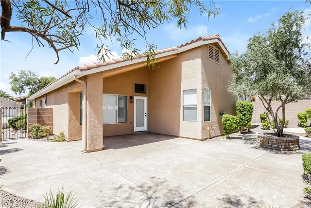 $2,315 | 1821 Montvale, Las Vegas, NV 89134