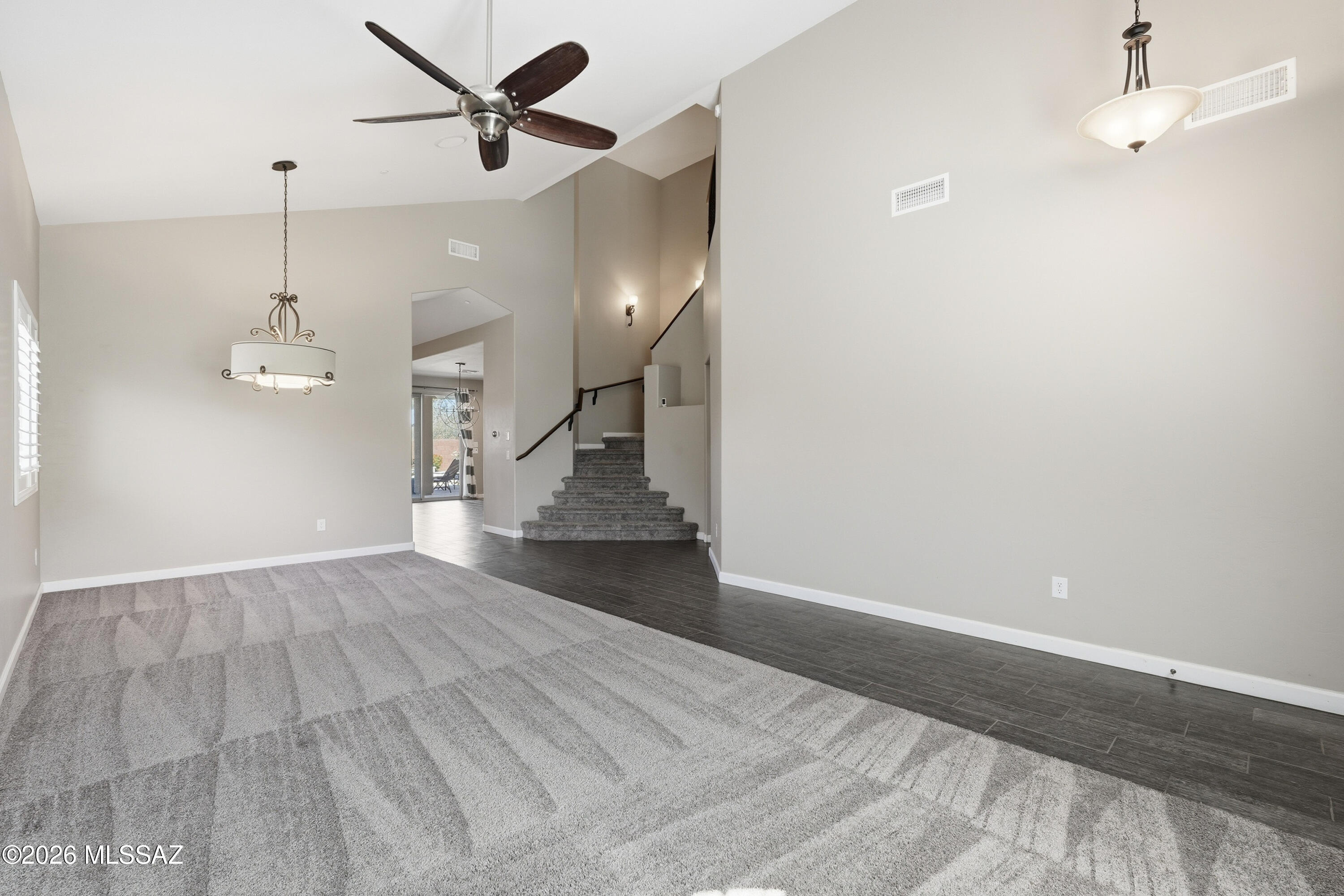 8910 West Irongate Road Marana, AZ 85653 - Photo 5 of 47 8910 (45)