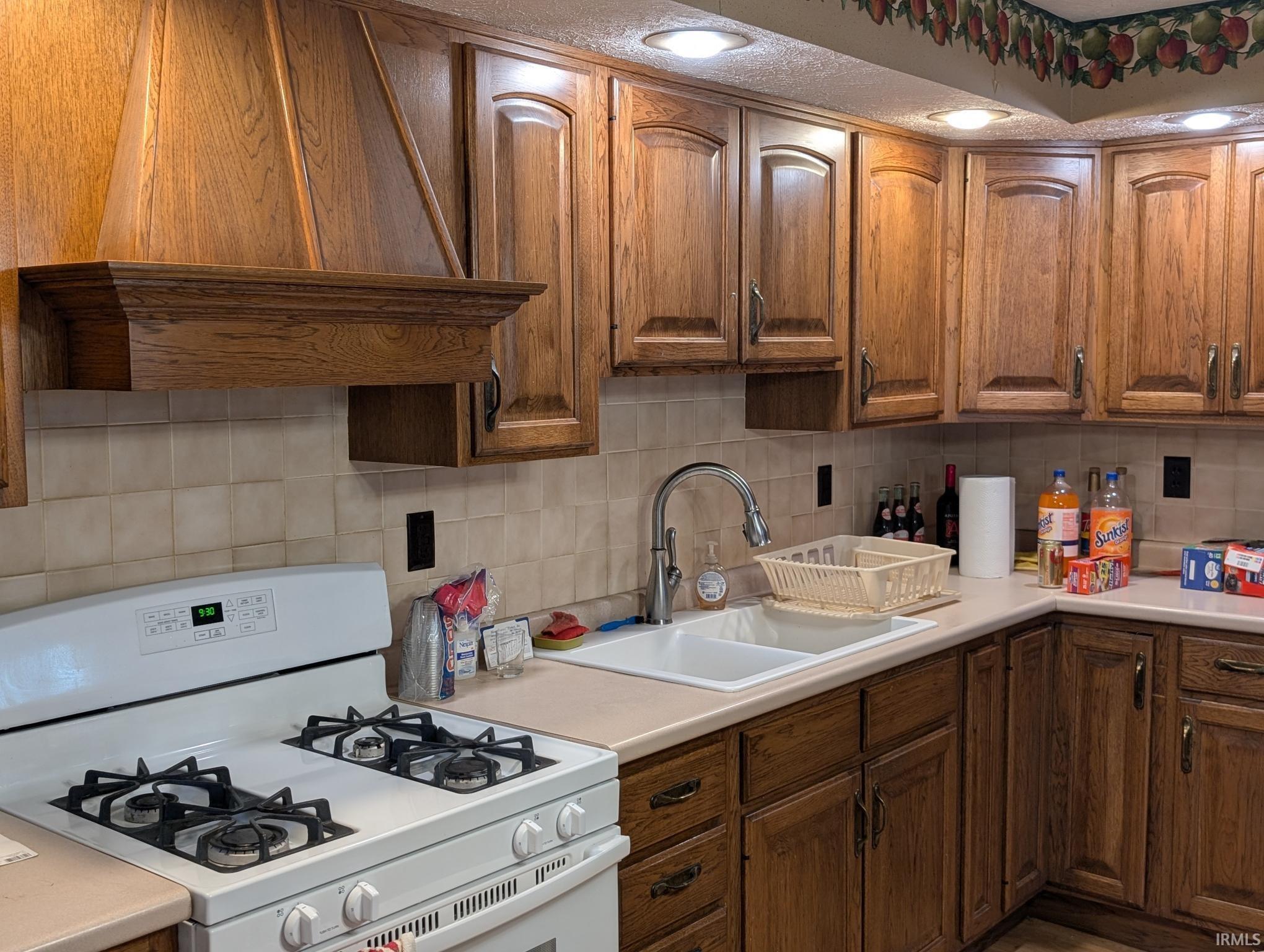 8810 East Independence Road Attica, IN 47918 - Photo 5 of 25