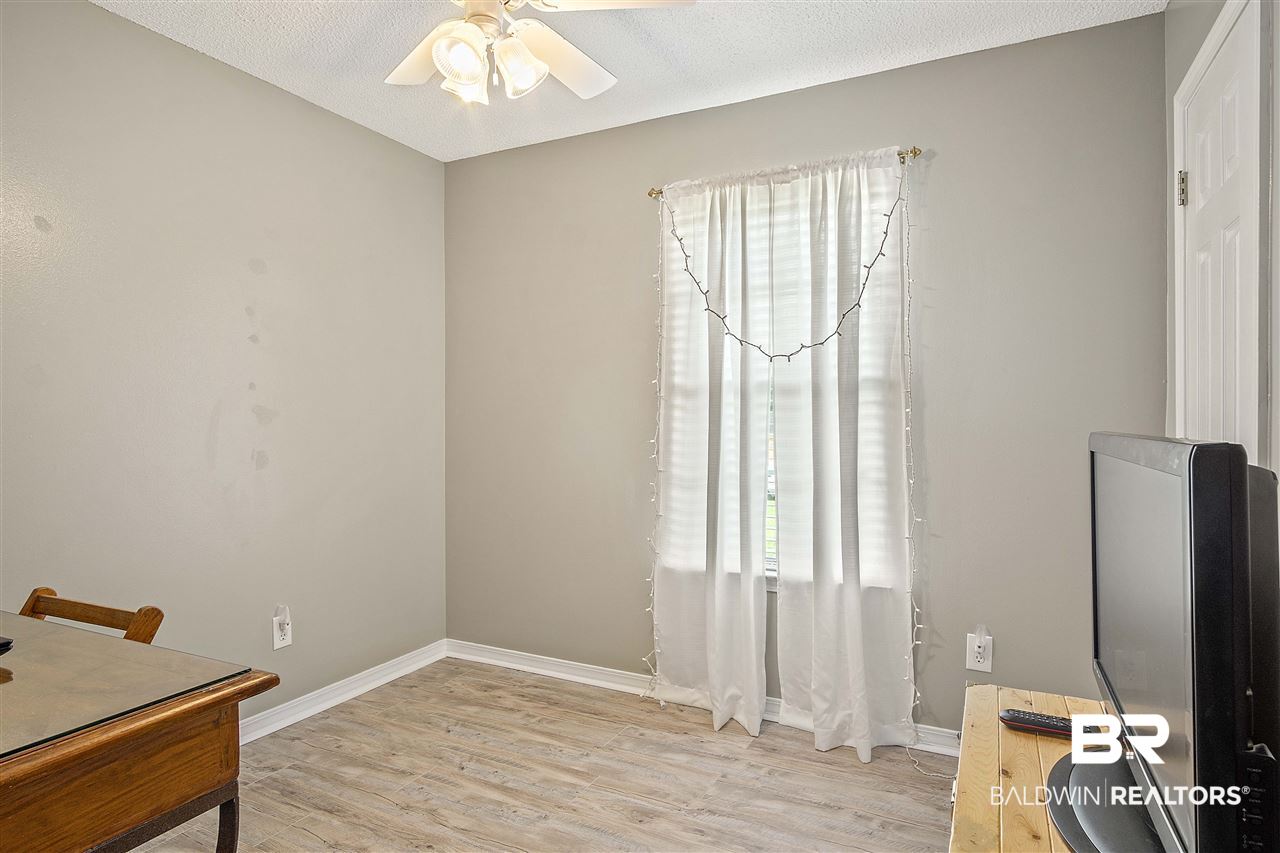2985 Barlett Drive Mobile, AL 36608 - Photo 13 of 27