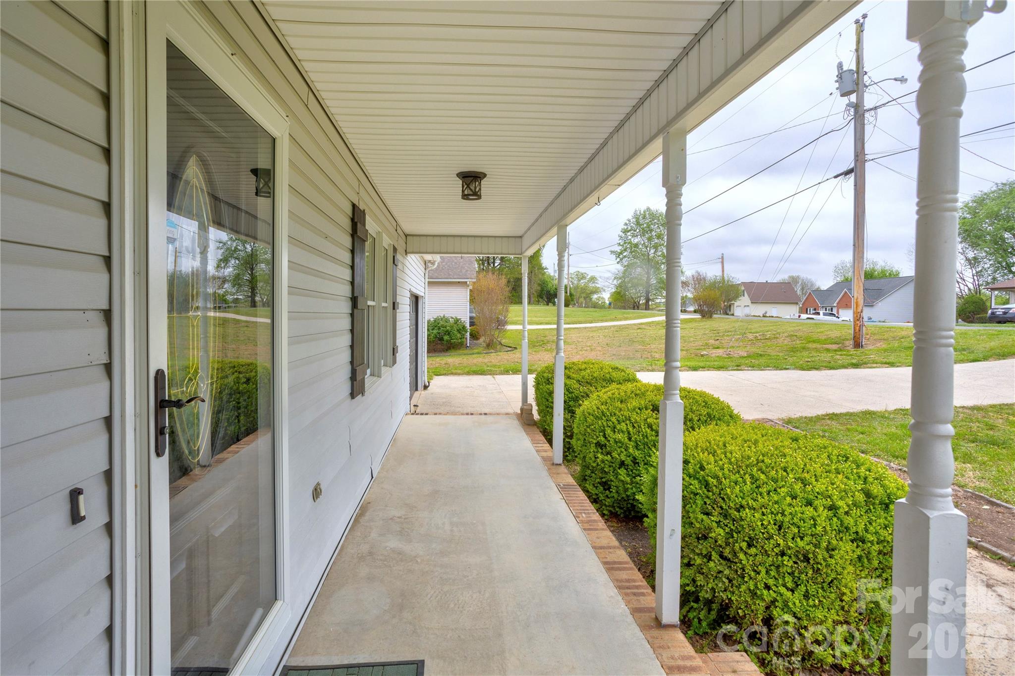 2705 Plantation Way Albemarle, NC 28001 - Photo 3 of 26