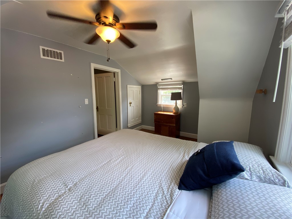 1020 11th Street Charleston, IL 61920 - Photo 30 of 42