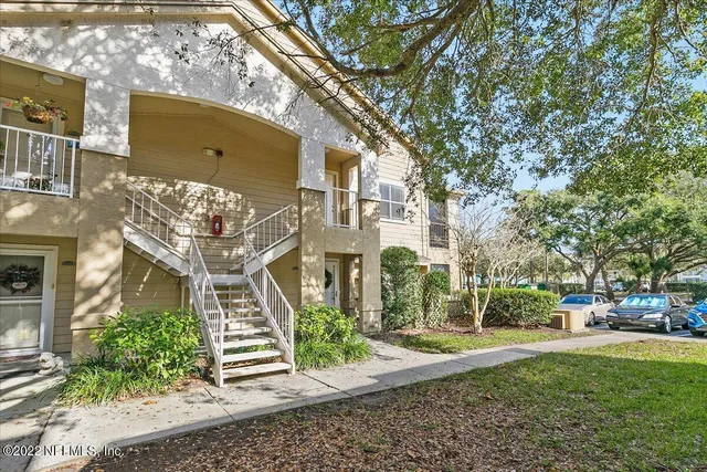 $207,500 | 27 Arbor Club Drive, Unit 209, Ponte Vedra Beach, FL 32082