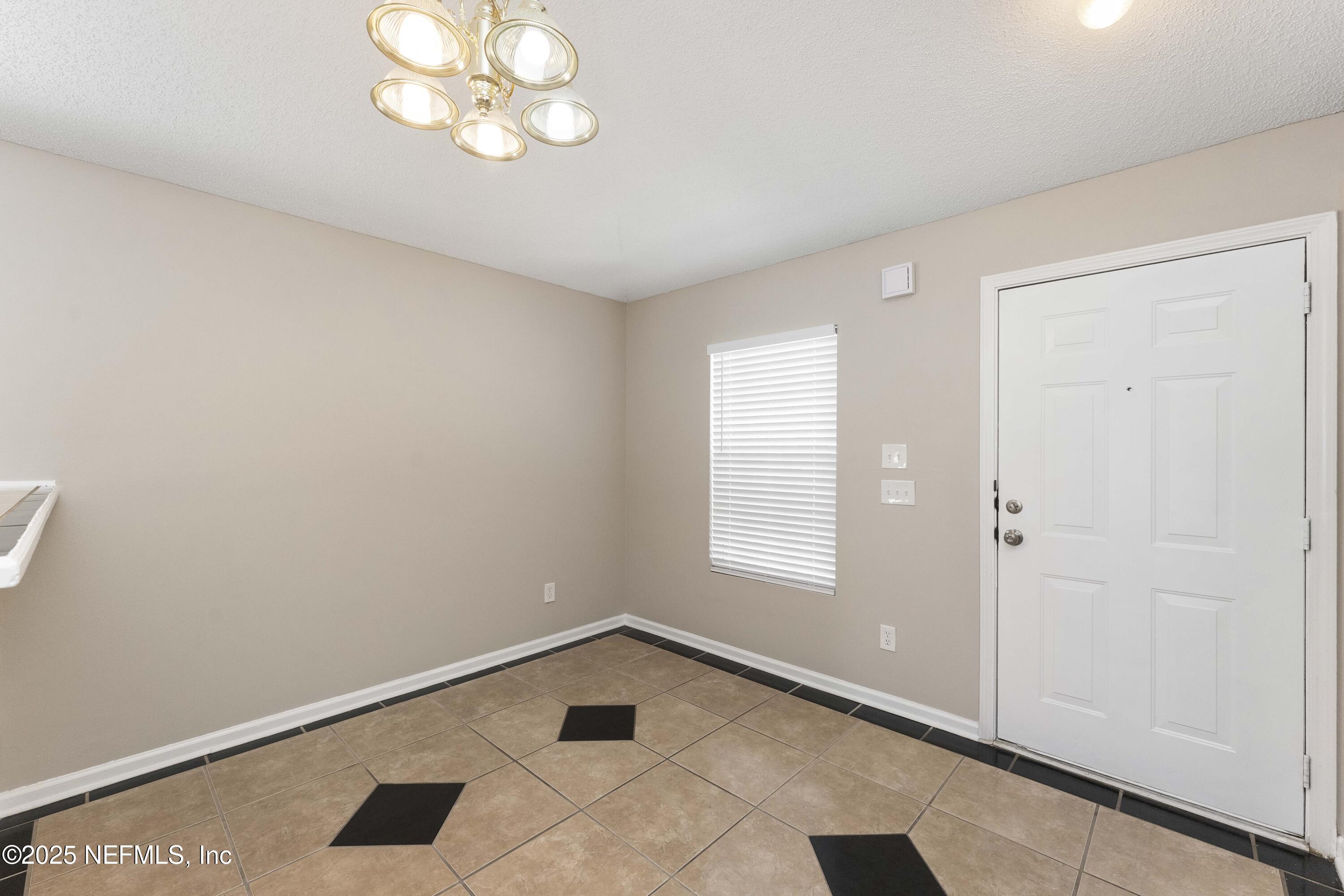 8625 Star Leaf Road North Jacksonville, FL 32210 - Photo 2 of 25 2_Foyer