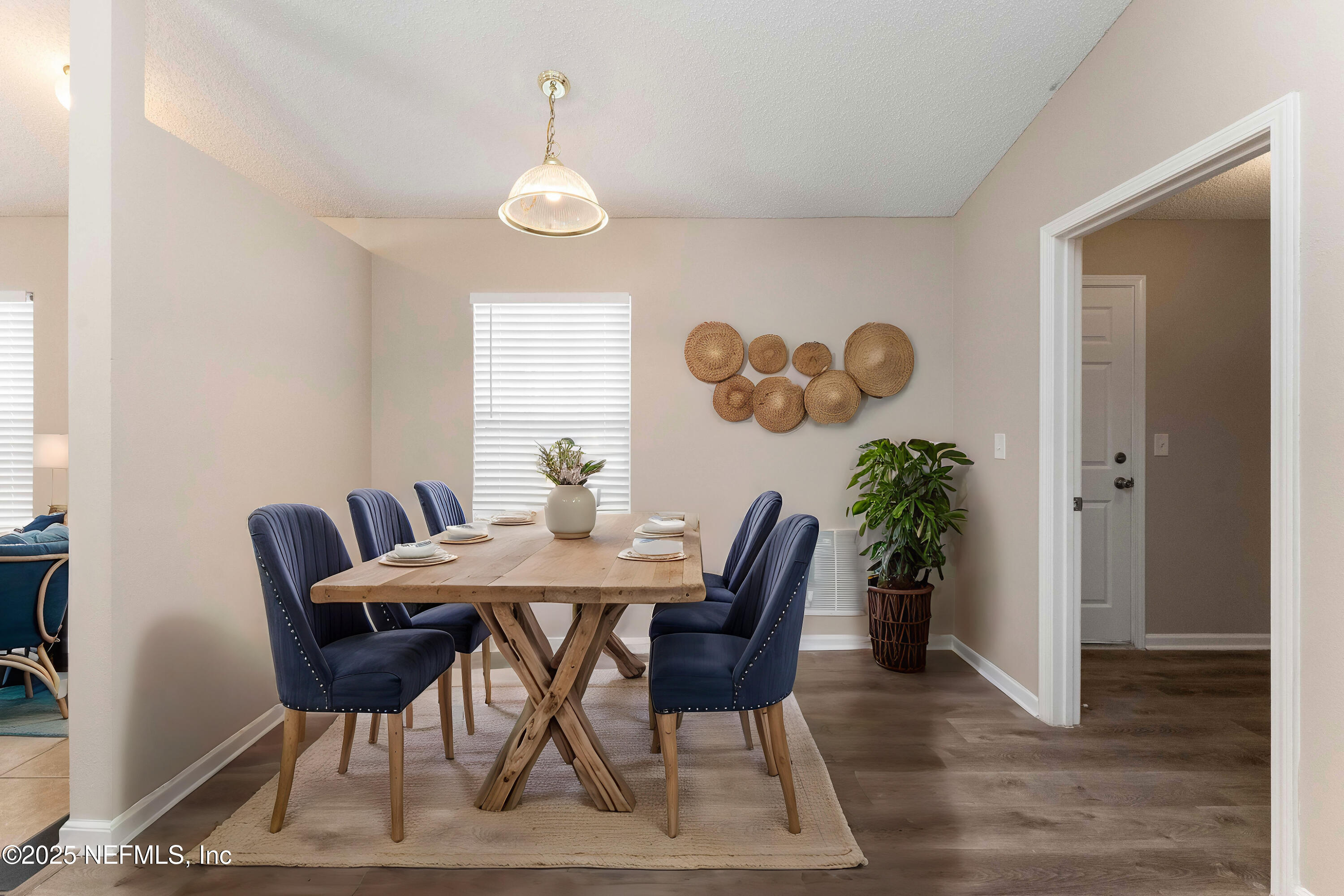 8625 Star Leaf Road North Jacksonville, FL 32210 - Photo 3 of 25 3_Dining Space - Virtually Staged