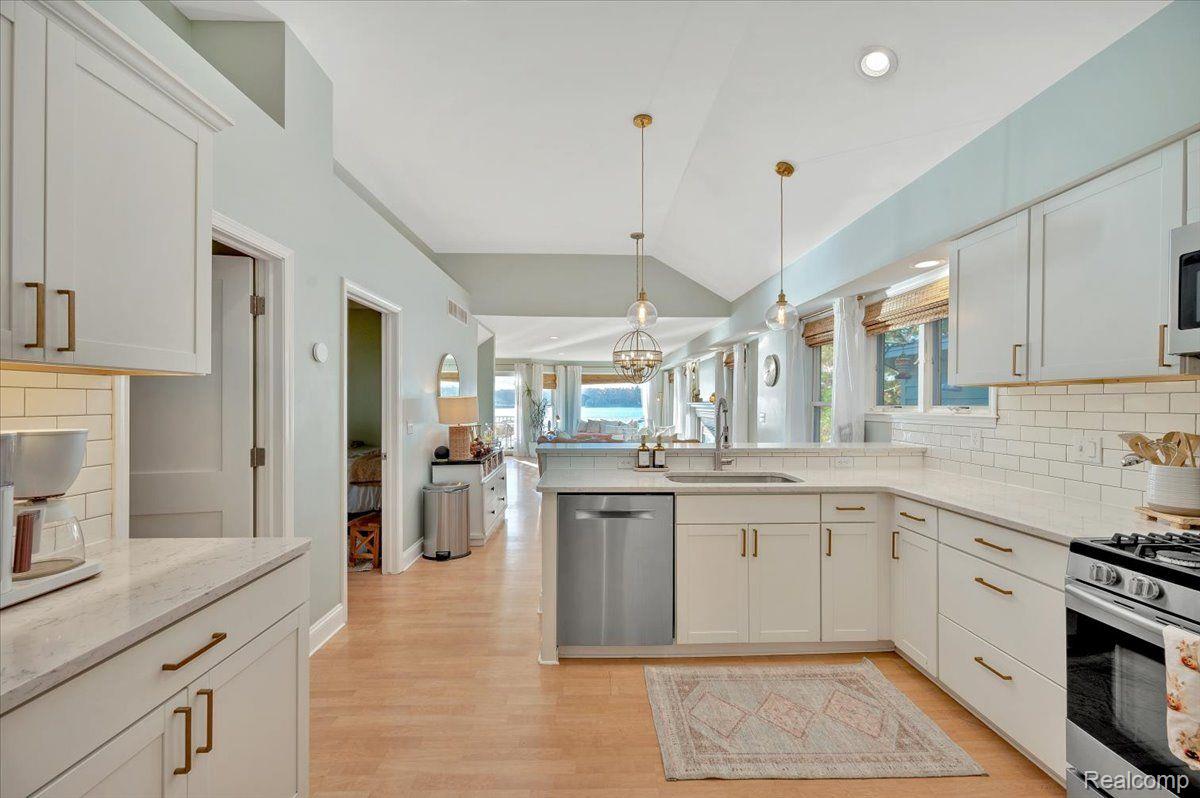 2071 Miles Road Lapeer, MI 48446 - Photo 10 of 33 Gallery Image 10