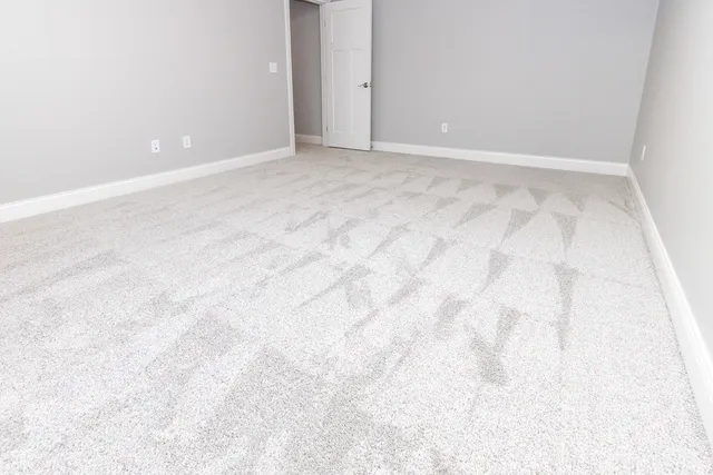 $520,000 | 41 Brookstone Circle, Bloomington, IL 61704