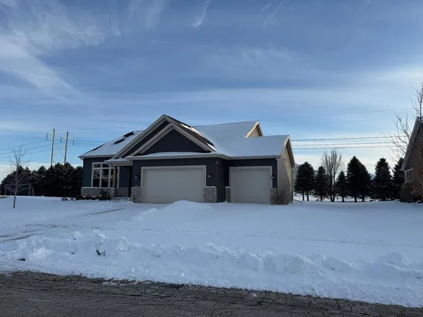 $499,000 | 41 Brookstone Circle, Bloomington, IL 61704
