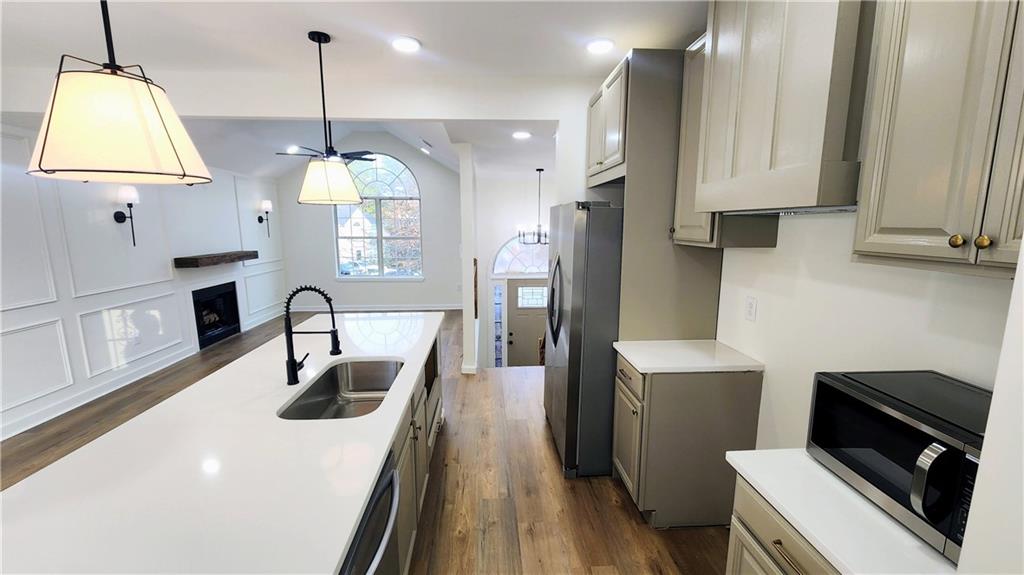 2520 Carolina Ridge Riverdale, GA 30296 - Photo 4 of 21