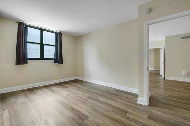 $299,000 | 300 South Duval Street, Unit 612, Tallahassee, FL 32301