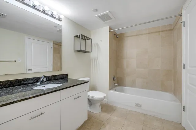 $299,000 | 300 South Duval Street, Unit 612, Tallahassee, FL 32301