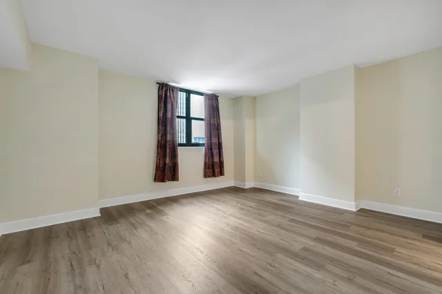 $299,000 | 300 South Duval Street, Unit 612, Tallahassee, FL 32301