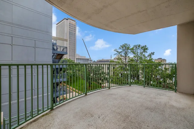 $299,000 | 300 South Duval Street, Unit 612, Tallahassee, FL 32301