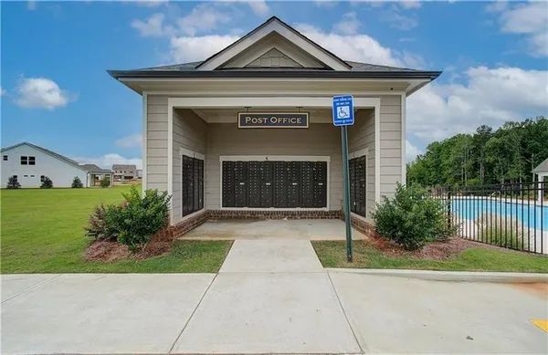 $2,700 | 4599 Silver Oak Drive, Gainesville, GA 30504