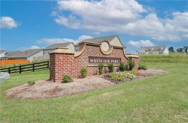 $2,700 | 4599 Silver Oak Drive, Gainesville, GA 30504