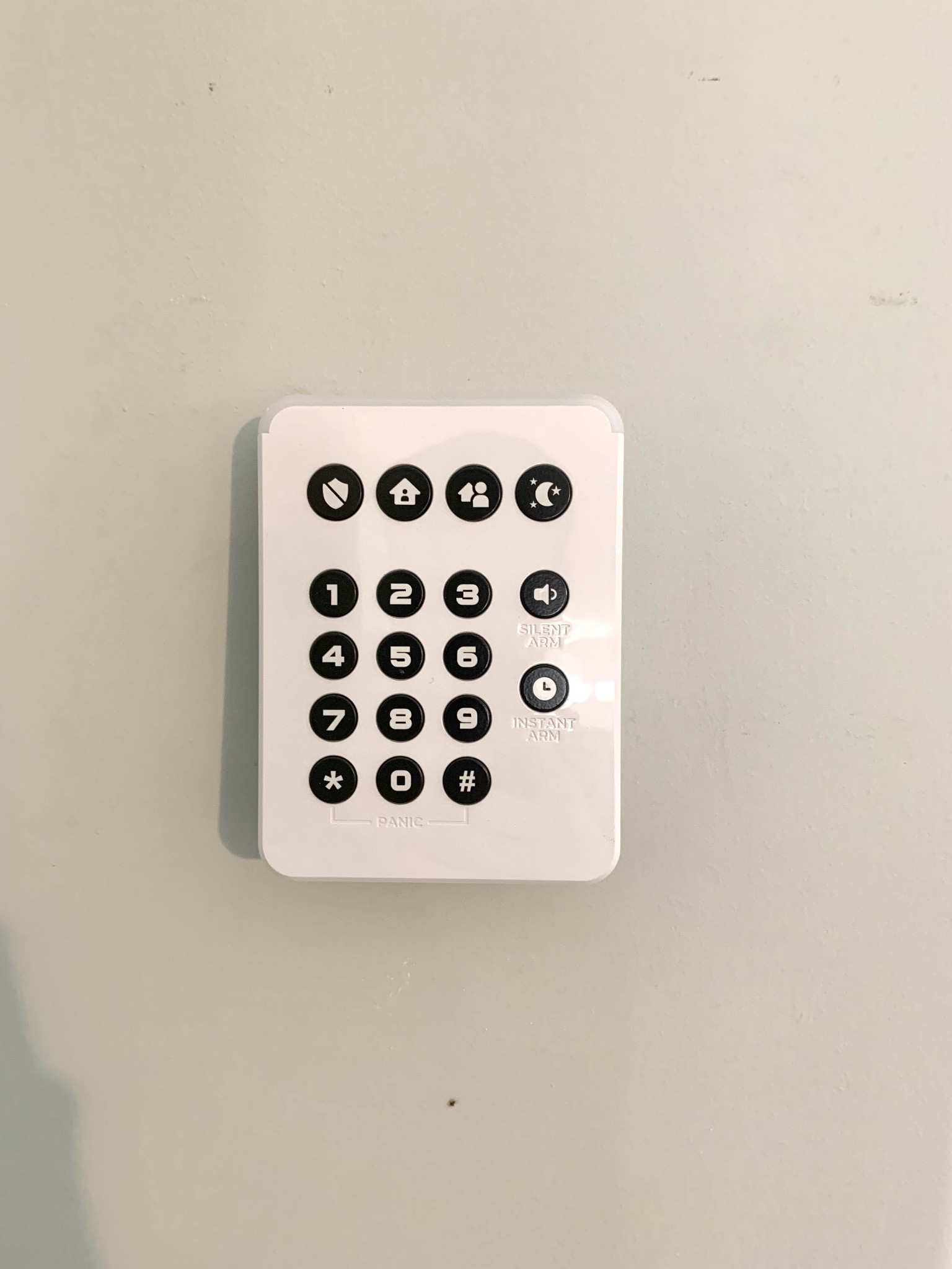 915 Sinclair Drive, Unit 103 Clarksville, TN 37042 - Photo 30 of 31 a bathroom with a bathtub and shower